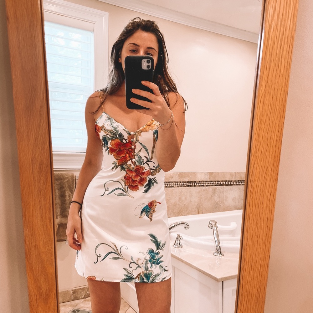 NWT by the way (revolve) satin dress